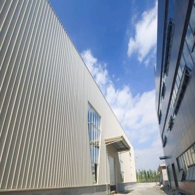 Tam aksesuarlar ile özel 6 - 30mm Modern Çelik Çerçeve Binalar