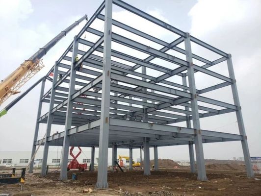 Modern yalıtımlı prefabrikal ticari çelik binalar Metal Ofis Alışveriş merkezi