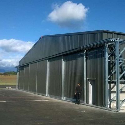 Yüksek katlı çelik yapı hangar binası prefabrik metal çerçeve hangar özelleştirilmiş