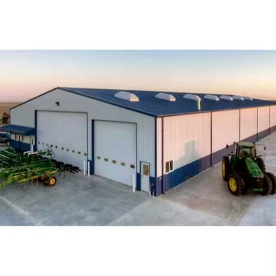 Modern Prefabrik Çelik Yapı Fabrikası Depo Üretim Bölgesi, Paslanmaz Çelikle Yönetim Ofisleriyle Birleştirildi